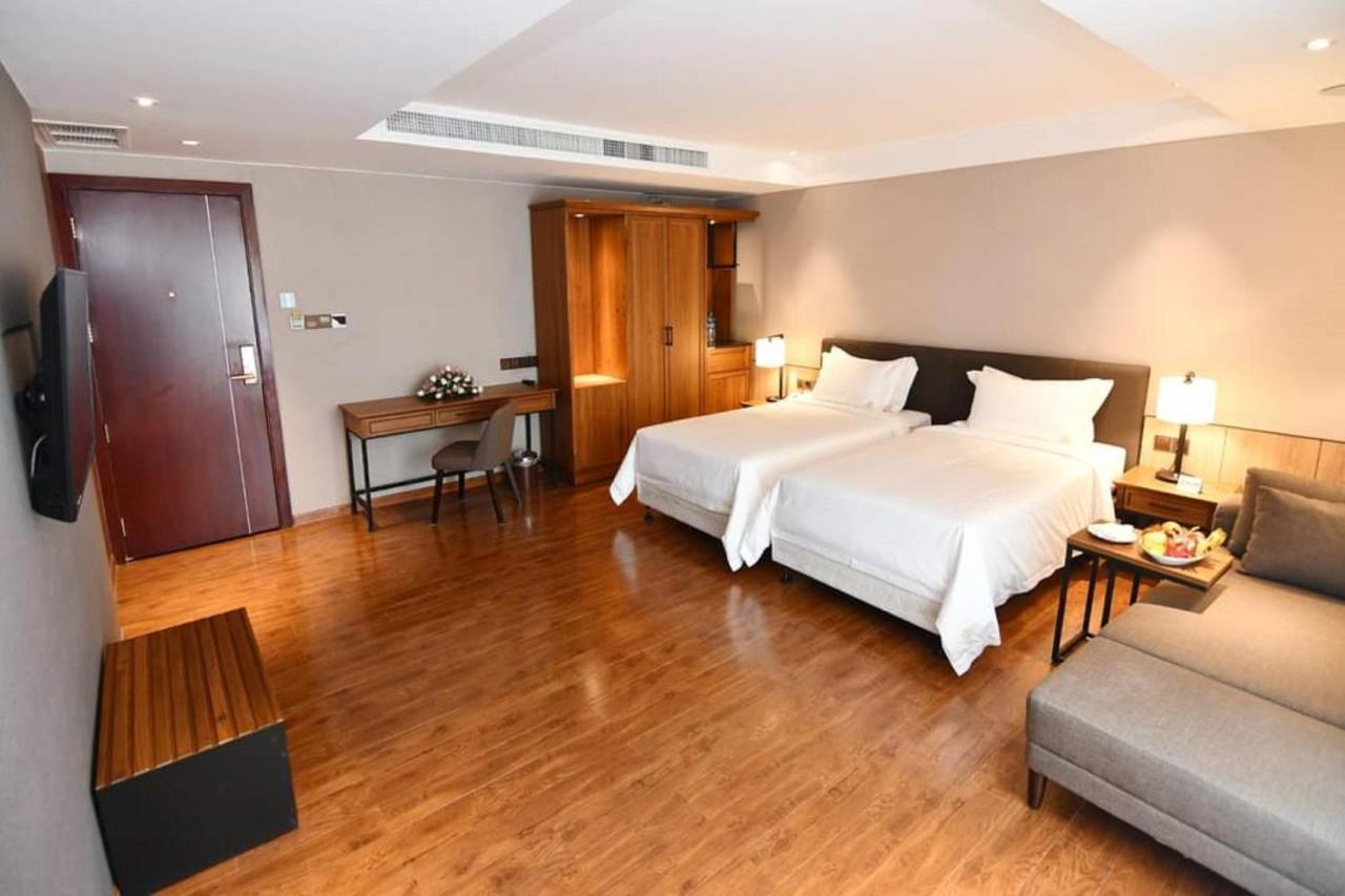 Prince Hotel Rangun Kültér fotó